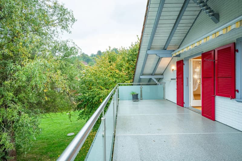 Mehrfamilienhaus mit 2 Wohneinheiten, separatem Wohnatelier und Garten in Rüschegg Heubach kaufen (4)