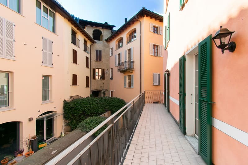 APPARTAMENTO DI CHARME DI 4.5 LOCALI IN CARATTERISTICA CASA DI NUCLEO (15)