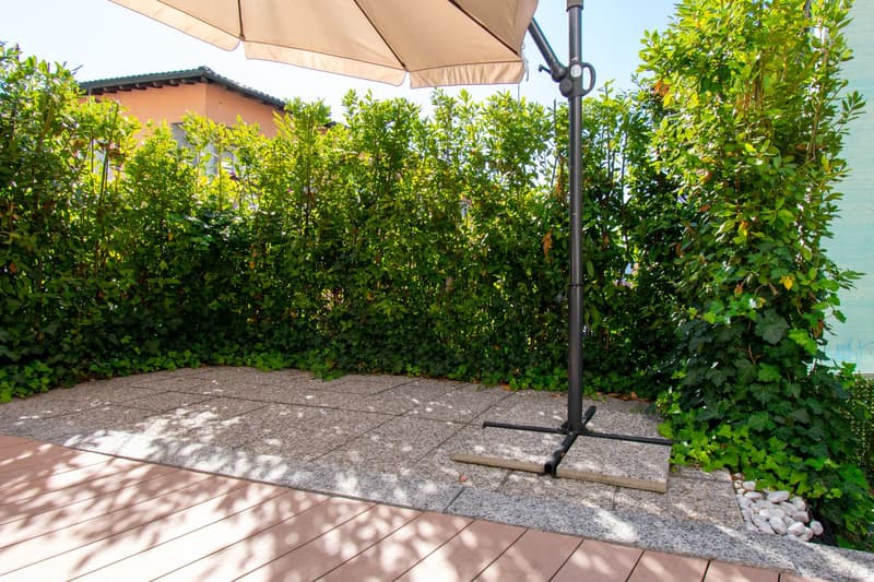 Modern 5.5 rooms with small garden (11)