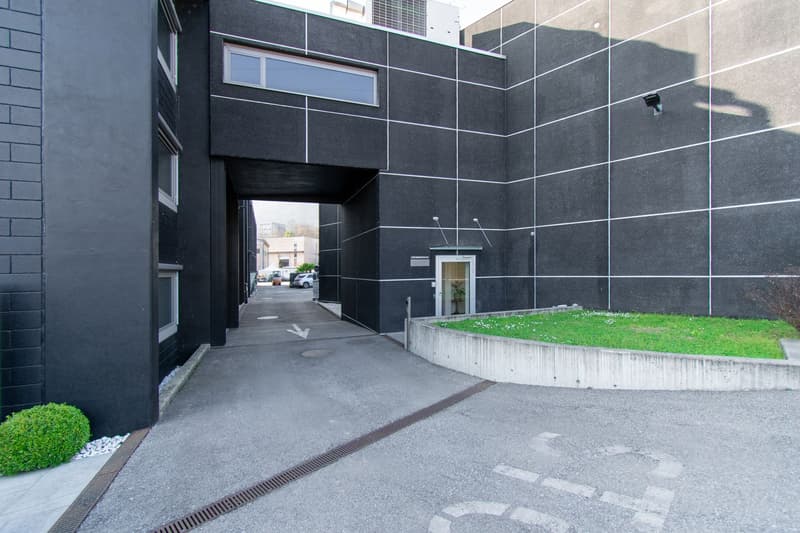 AMPIO UFFICIO ARREDATO IN ZONA STRATEGICA (9)