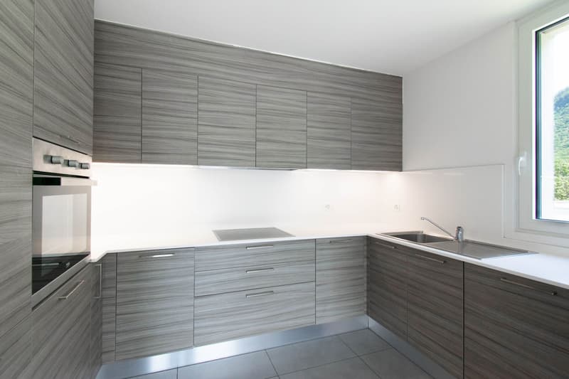 Appartement moderne 4.5 pièces à Lumino (2)