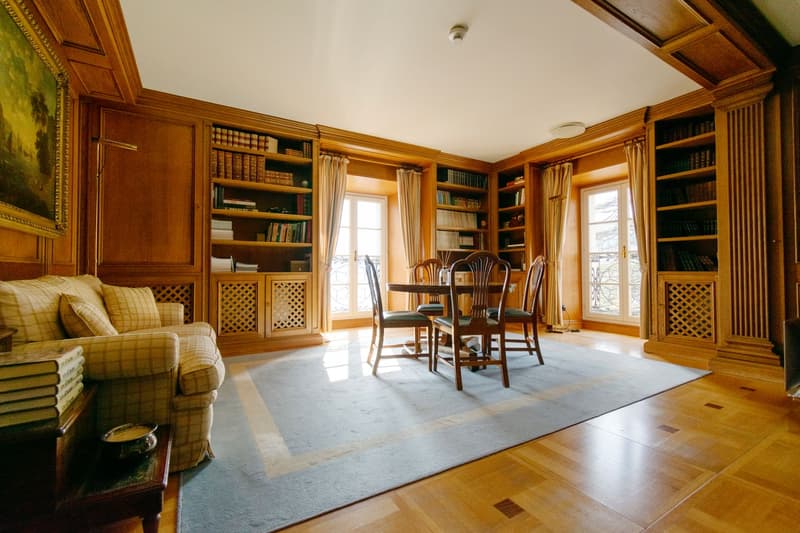 Prestigeträchtige Büros mit Seeblick in historischem Gebäude (2)