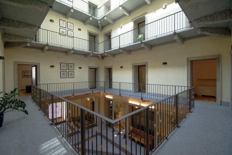 Prestigeträchtige Büros mit Seeblick in historischem Gebäude (8)
