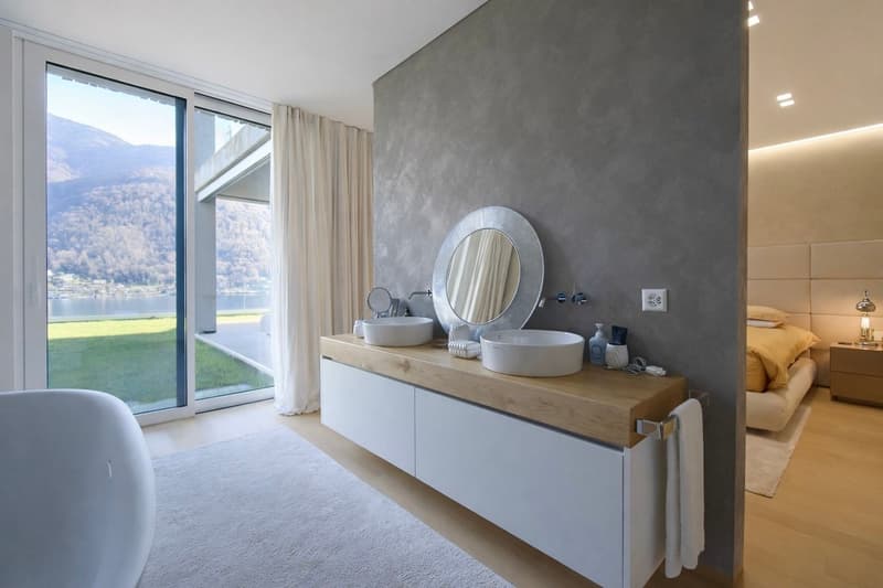 ESCLUSIVO APPARTAMENTO DI LUSSO CON JACUZZI E MERAVIGLIOSA VISTA LAGO (10)