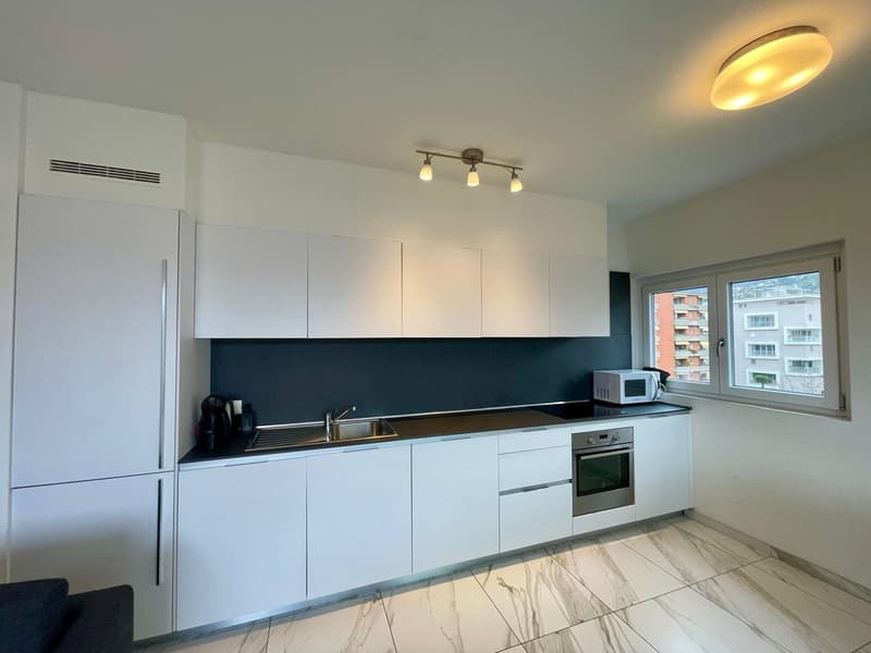 Moderne und helle 2-Zimmer-Wohnung mit Doppelbalkon (2)