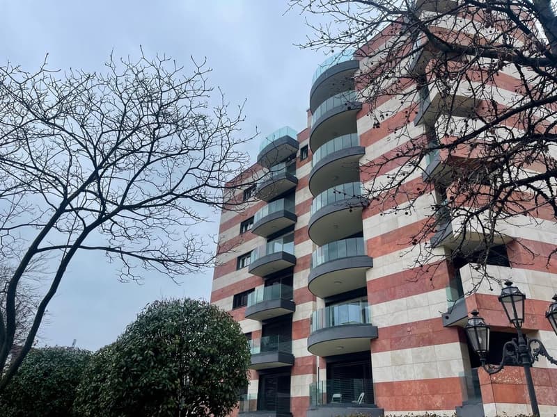 Moderne und helle 2-Zimmer-Wohnung mit Doppelbalkon (12)
