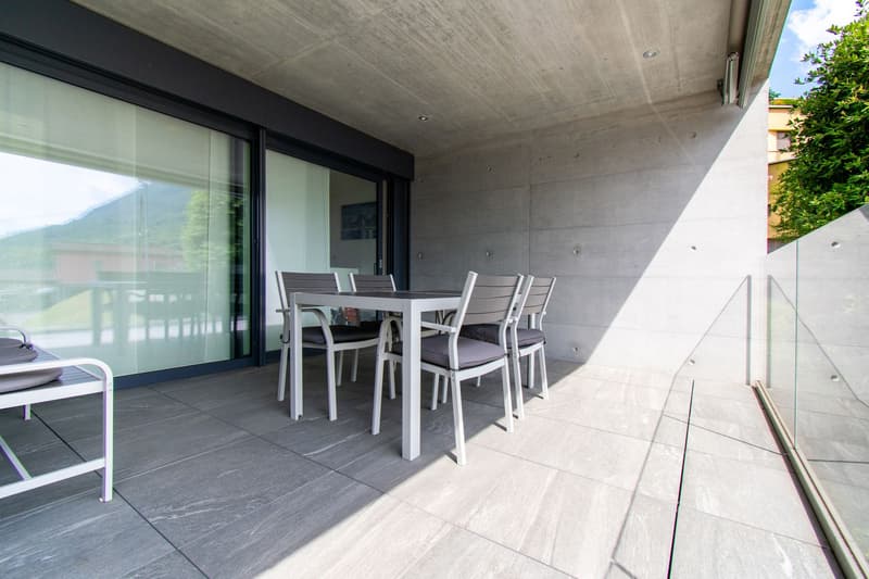 Appartement spacieux avec terrasse couverte (13)