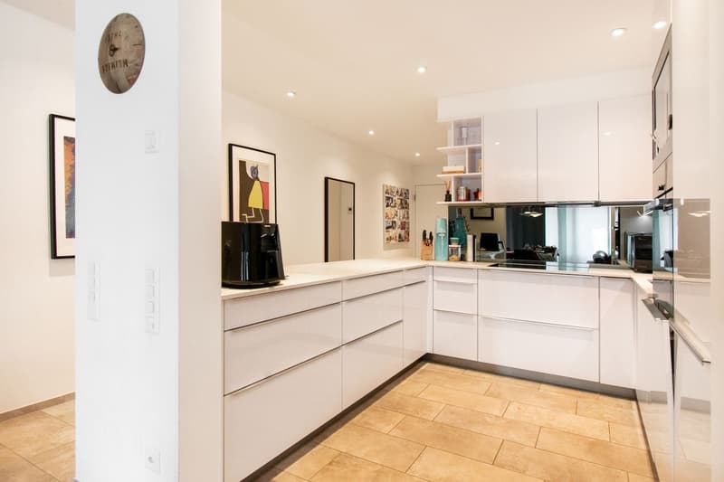 Geräumige Wohnung mit überdachter Terrasse (6)