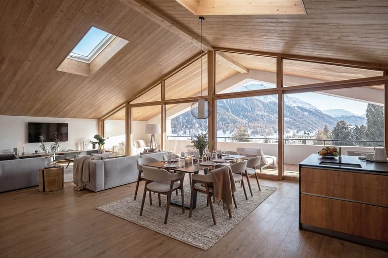 EXCLUSIVE DUPLEX PENTHOUSE WITH PANORAMIC LOGGIAS (2)