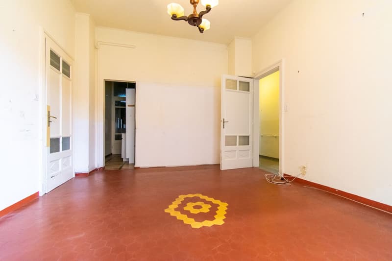 Office of 4 rooms in Loreto (1)