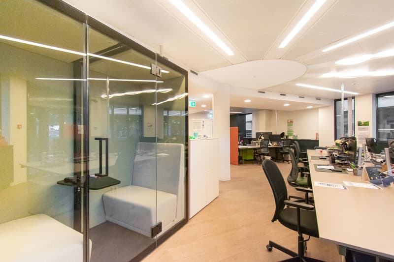 Modern office in strategic location in Lugano (6)