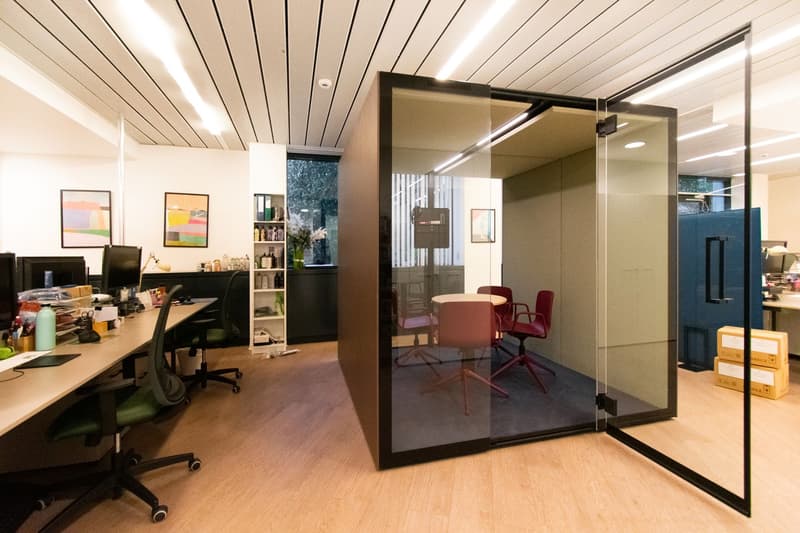 Modern office in strategic location in Lugano (8)