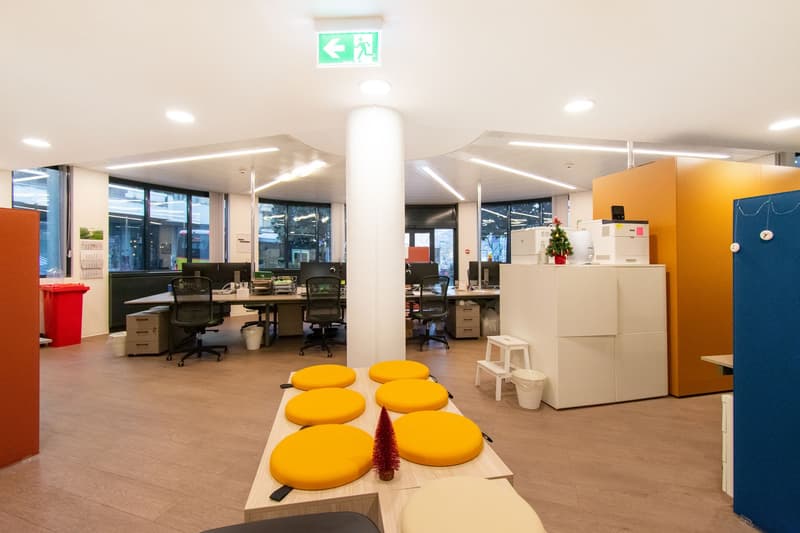 Modern office in strategic location in Lugano (1)