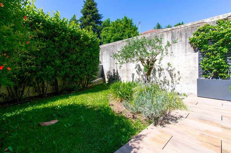 MODERNO 2.5 LOCALI CON GIARDINO A MASSAGNO (10)