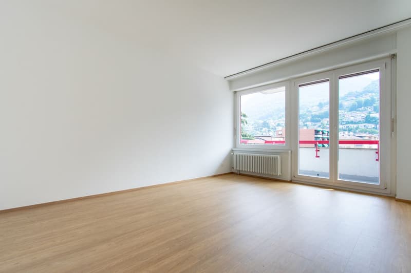 GROßES 5.5-ZIMMER-WOHNUNG IN EINER SEHR GUTERSERVICIERTEN GEGENDE (11)
