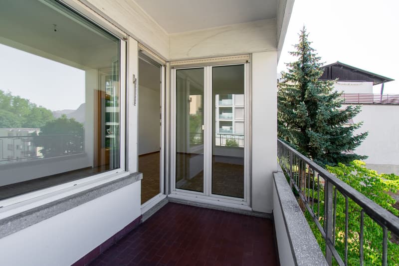 Cozy Two-Room Apartment with Balcony and Open View (6)