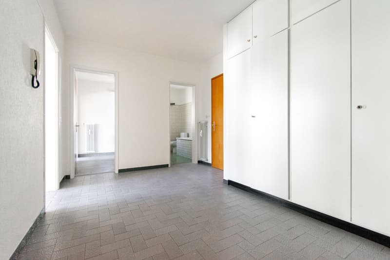 Cozy Two-Room Apartment with Balcony and Open View (9)