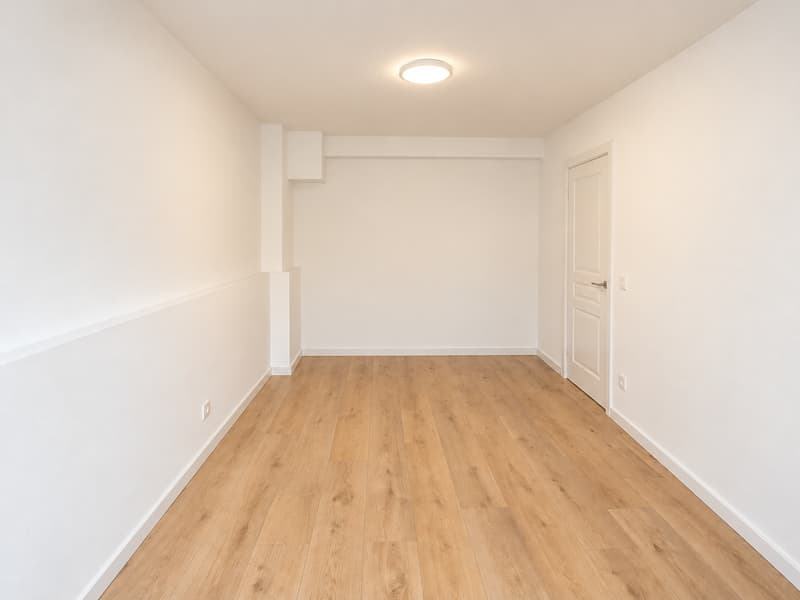 Renovierte 2,5-Zimmer-Wohnung direkt am Bahnhof (4)
