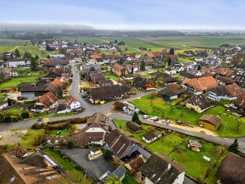 Drohnenaufnahme der Landschaft und Umgebung