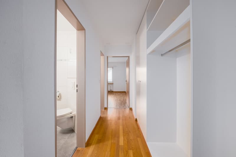Flur mit Einbauschrank