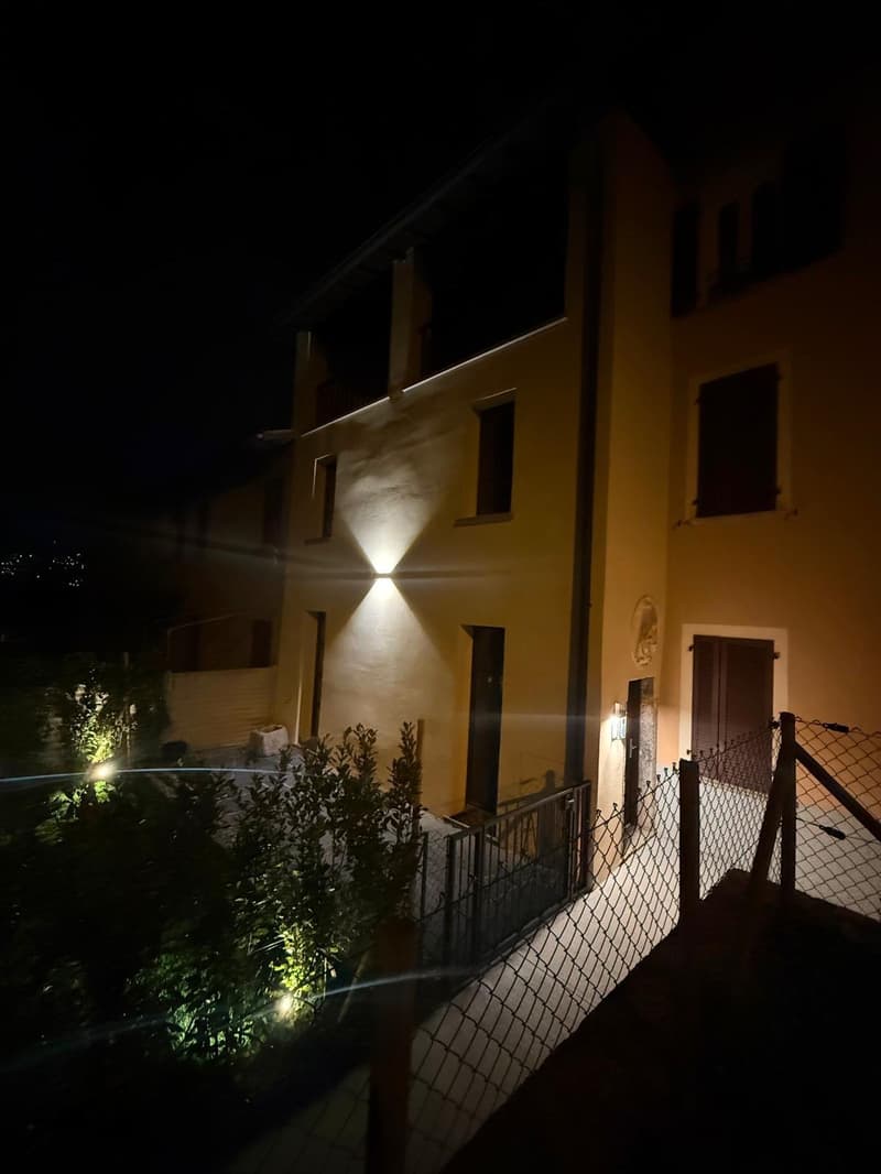 Elegante villa d’epoca rinnovata con vista lago e città – Lugano (34)