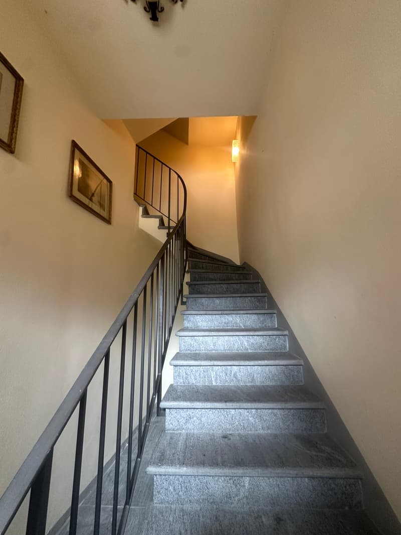 Maison mitoyenne charmante à Morcote – 7 pièces avec vue panoramique (2)