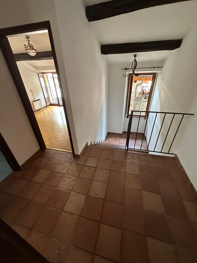Maison mitoyenne charmante à Morcote – 7 pièces avec vue panoramique (13)