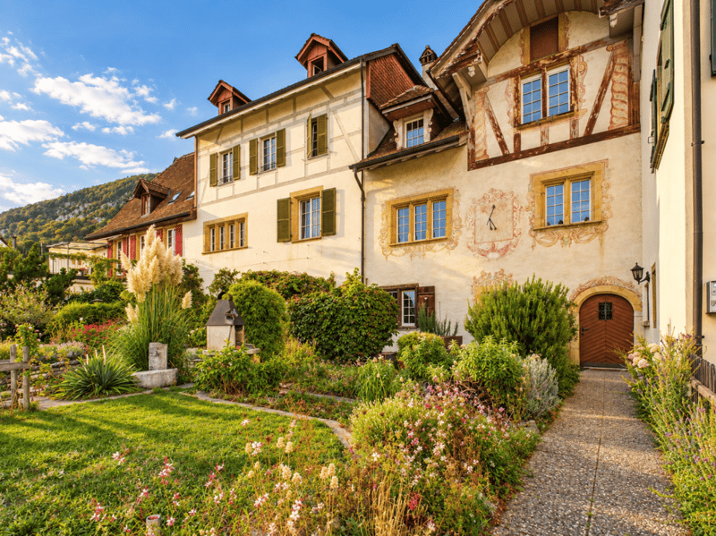 Historisches Bijou am Bielersee (1)