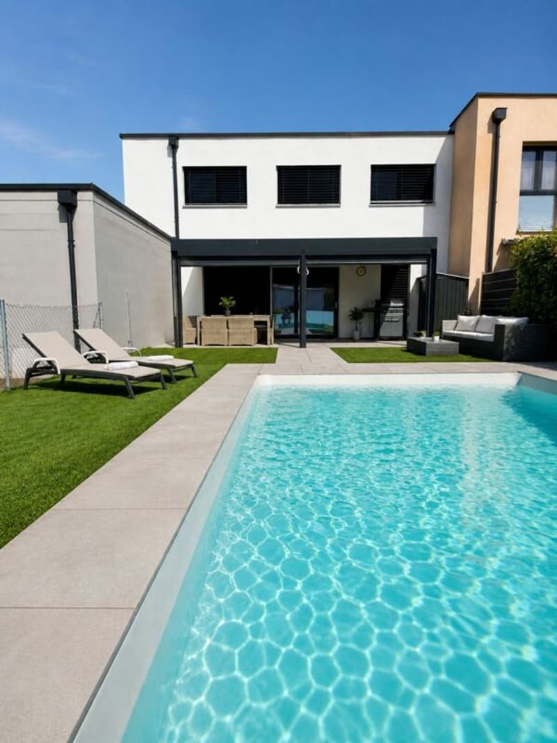 Villa E con Piscina (1)