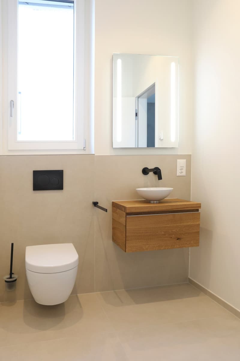 Oberwil Meilleure Situation : Villa Exclusives de 6 Pièces avec Piscine, Jardin & Appartement Indépendant (21)