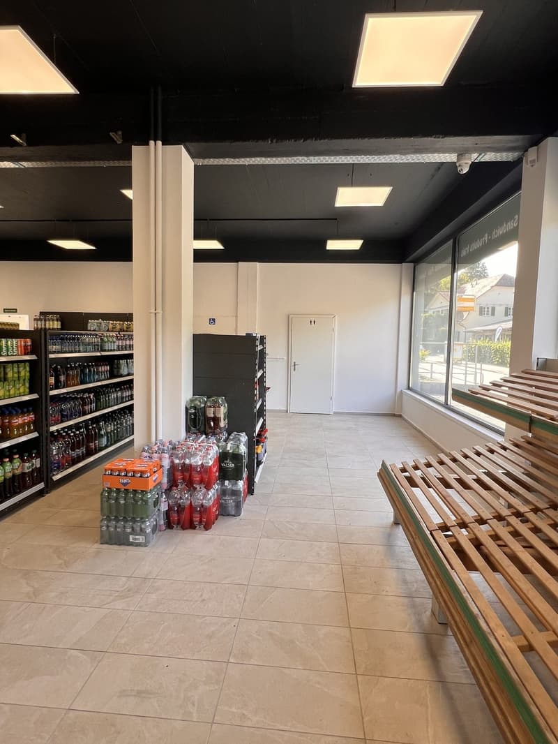 Tankstelle mit modernem Shop & Gastronomiepotenzial in Moutier (4)