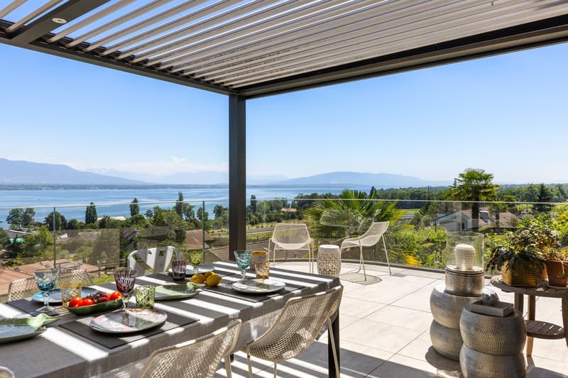 Villa d'exception avec vue spectaculaire sur le Léman (16)