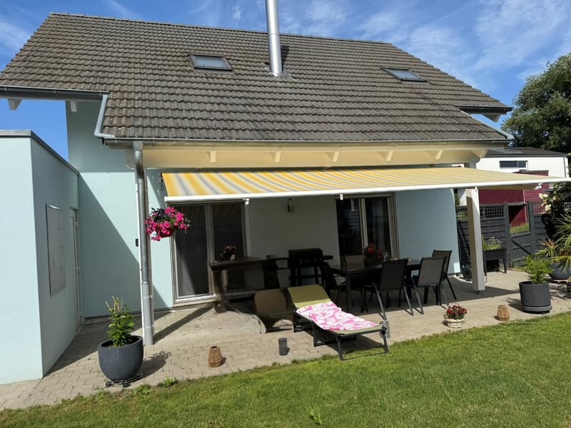 Einzelhaus mit viel Licht und Ruhe in Cudrefin – nur wenige Schritte vom Neuenburgersee entfernt. (3)