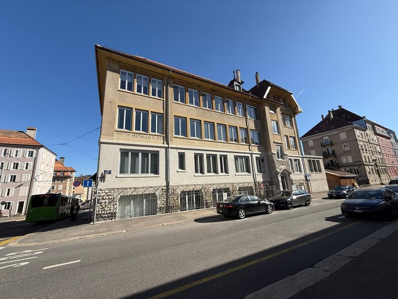 Renovierte Industriefläche in La Chaux-de-Fonds – 228 m² im Herzen des Uhrenerbes (3)