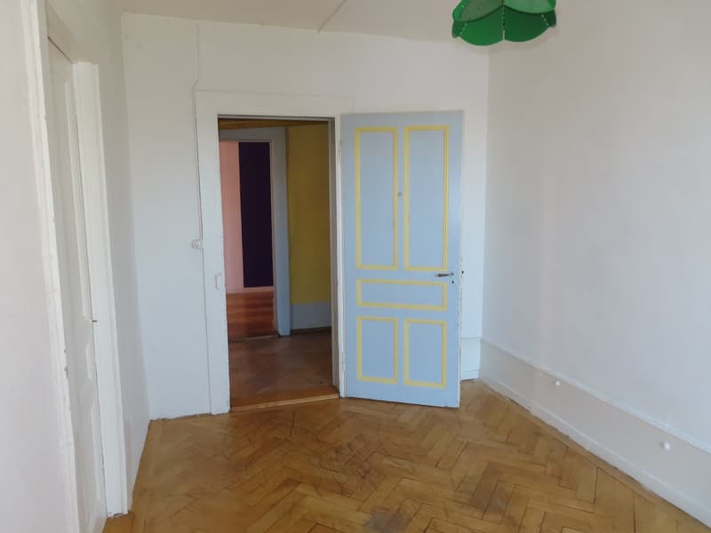🛠️ GRAND APPARTEMENT 7 PIÈCES – AVIS AUX BONS BRICOLEURS ! (16)