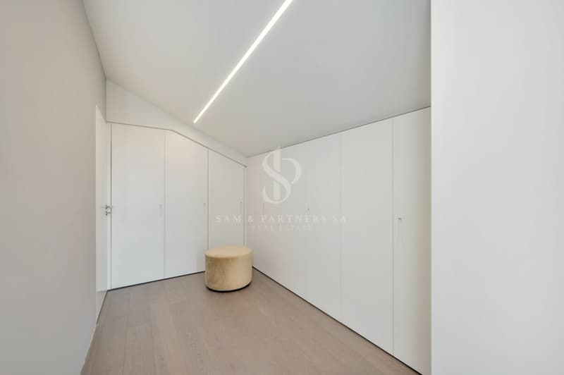 Attico duplex con vista lago (15)