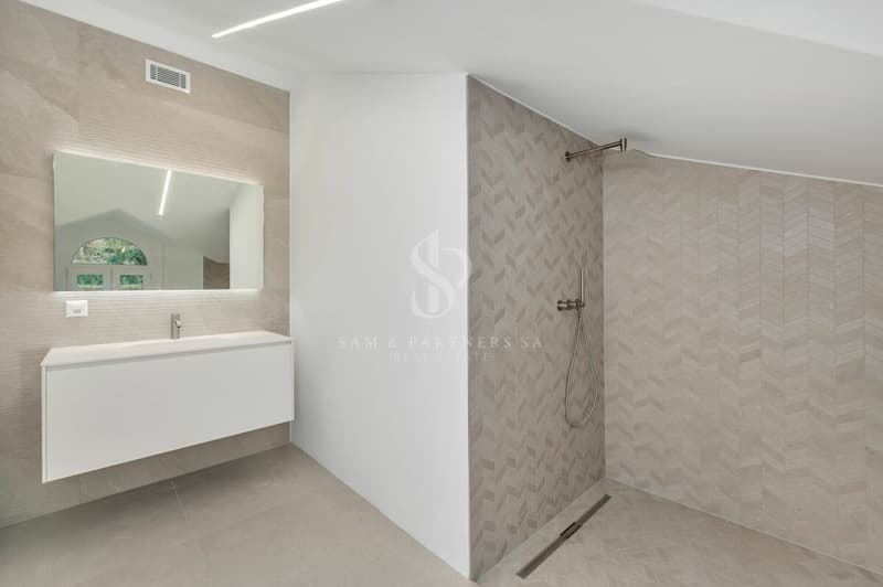 Attico duplex con vista lago (20)