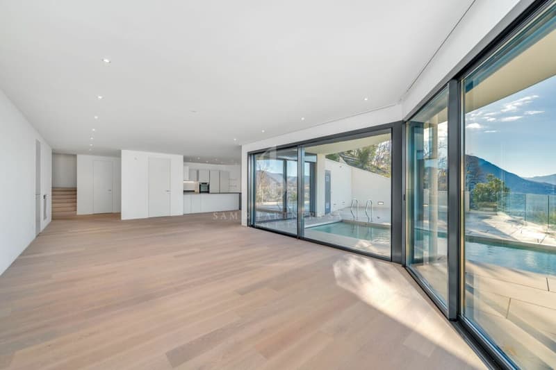 Moderna Villa con piscina (6)