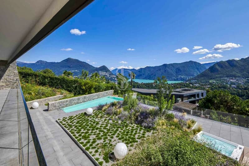 Luxury Penthouse con piscina (9)