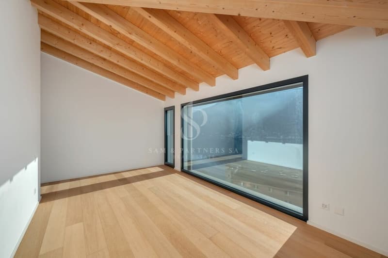 New Villa with Lake View (14)