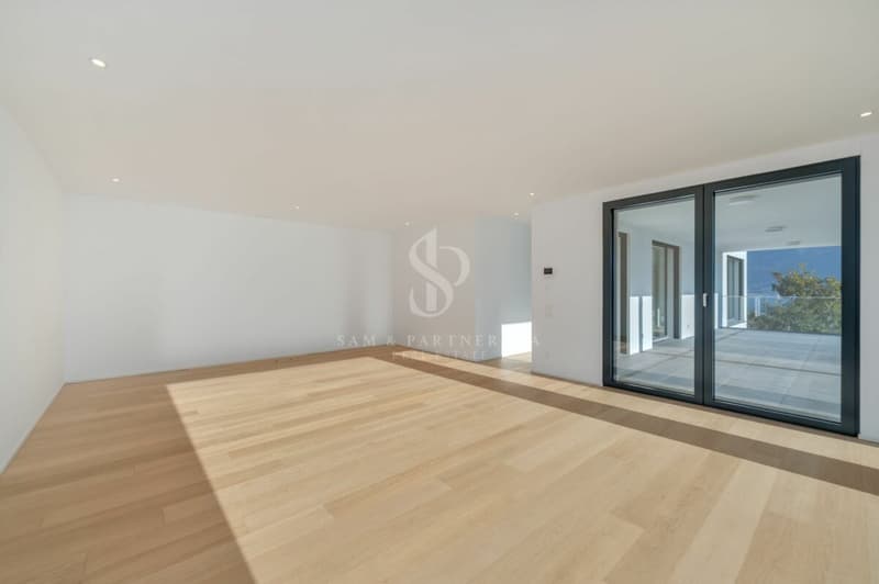 New Villa with Lake View (5)