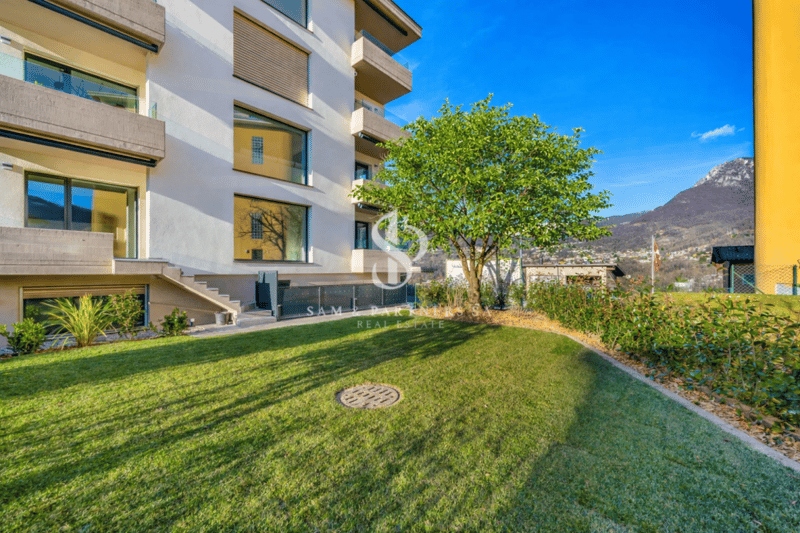 Nouvel appartement avec jardin (14)