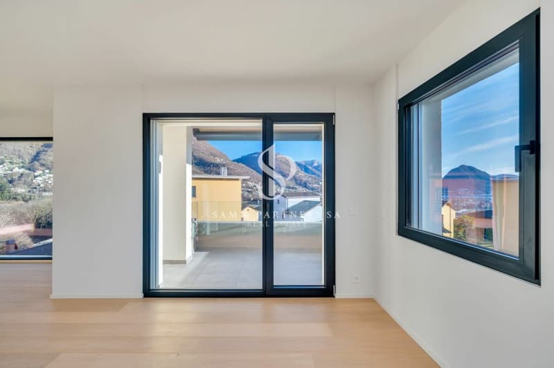 Attico con vista lago (2)