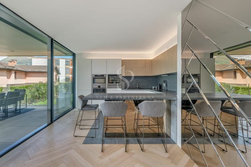 Appartement moderne avec vue sur le lac à Paradiso (5)