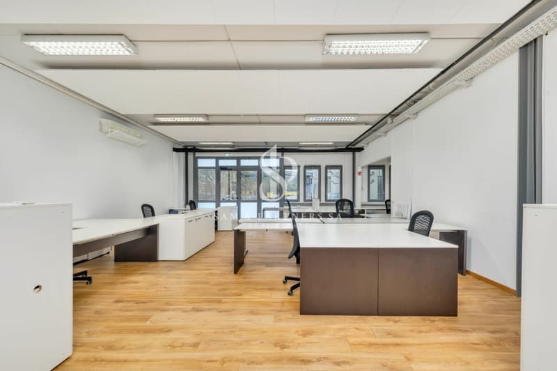 Bureaux modernes (6)