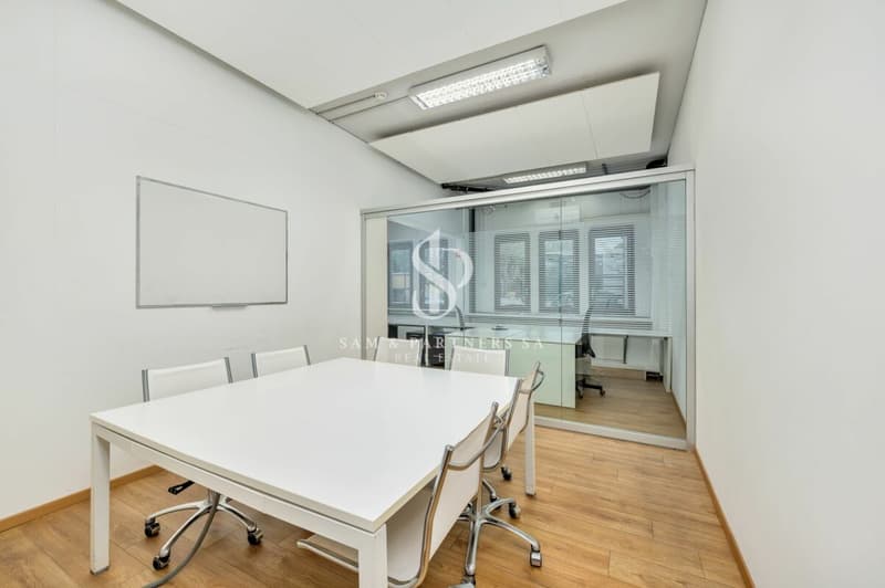 Bureaux modernes (7)