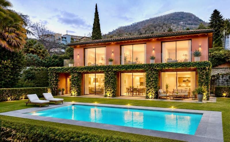 Villa con giardino (1)