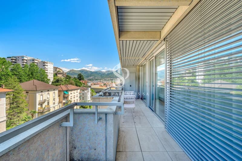 Attico con vista lago (11)