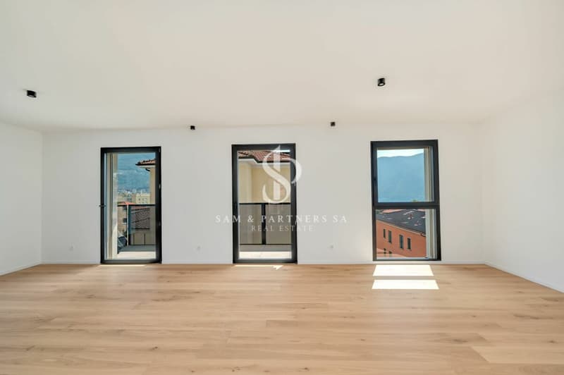 Moderno 3.5 locali con vista lago (3)