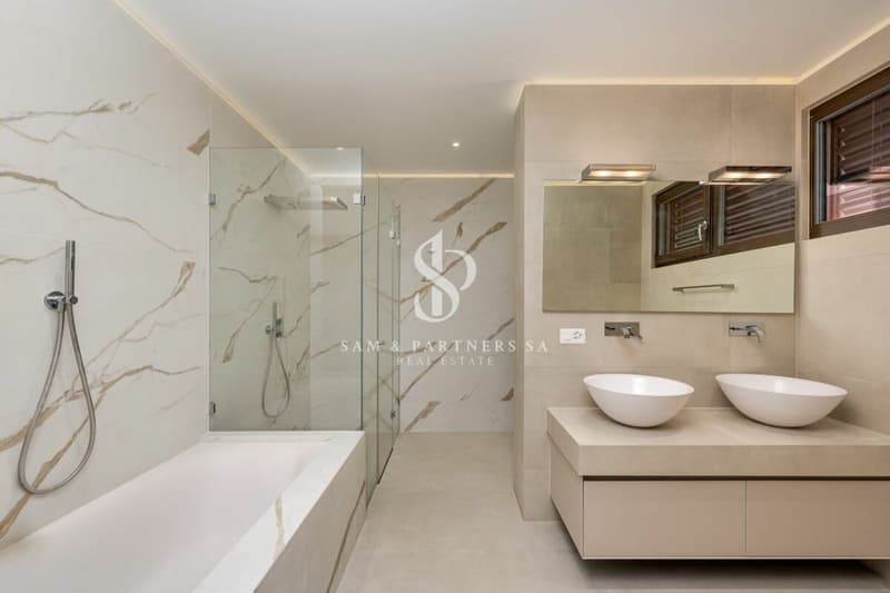 Eleganza e privacy con vista lago (13)